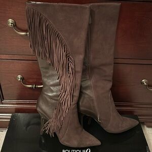 Women’s Brown Fringed Boots